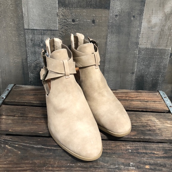 Sugar Shoes - Sugar Hoot Bootie - Natural -  size 8